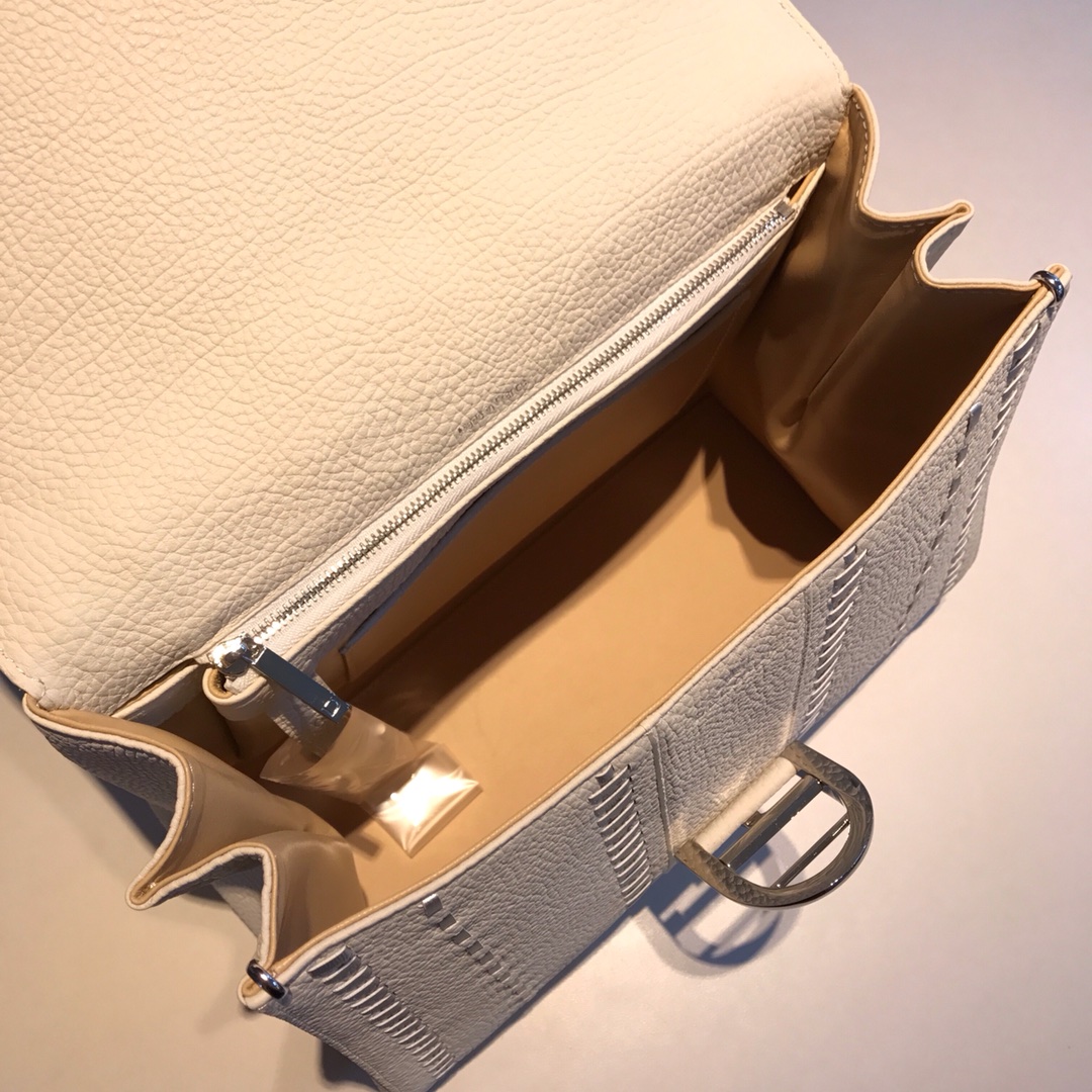 델보 브리앙 토트백 미듐